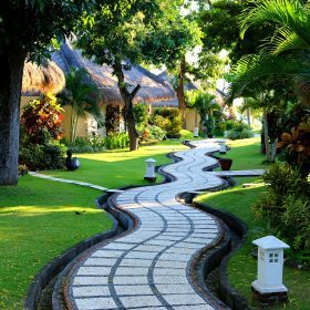 3_siddhartha bali resort garden path