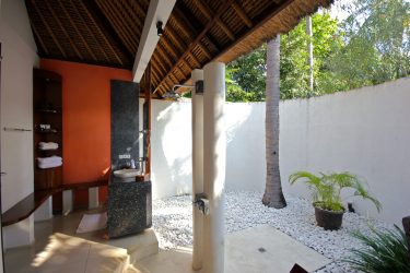 Siddhartha_Oceanfront Villa_Bathroom_Facilities Image